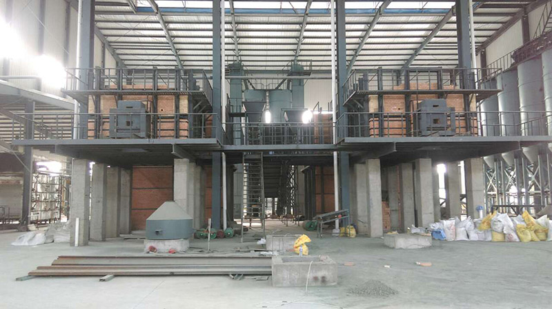 Frit furnace construction